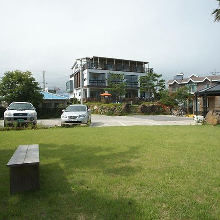 Galeum Guesthouse Szogüpho Kültér fotó
